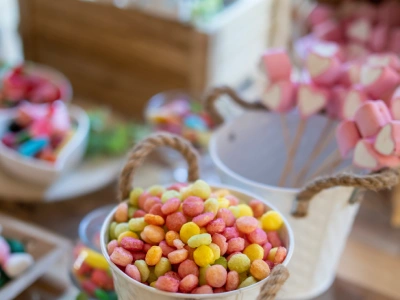 mesa de dulces y botanas en CDMX